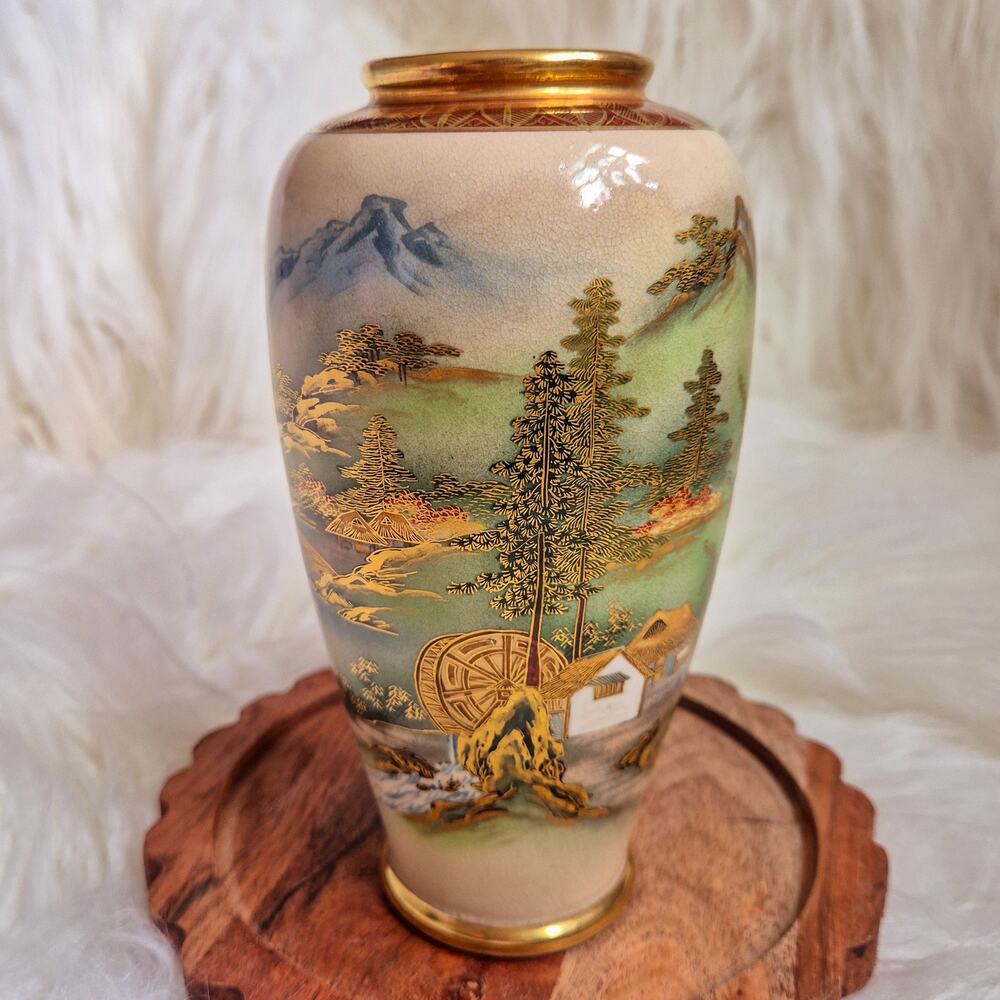 Soko China Hand Painted Japanese Satsuma Style Landscape Vase Gold Gilt